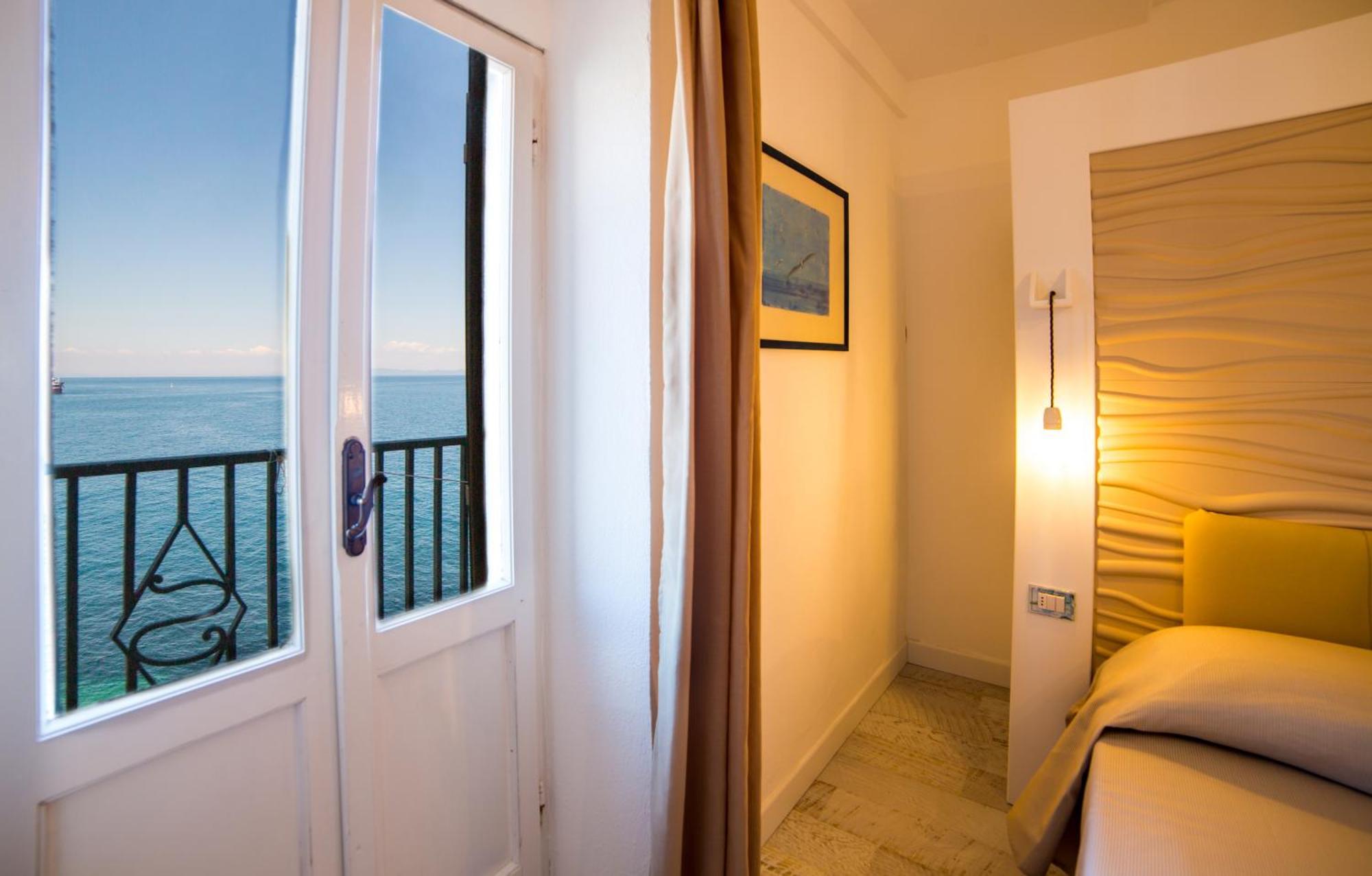 Hotel Saraceno Giglio Porto Luaran gambar