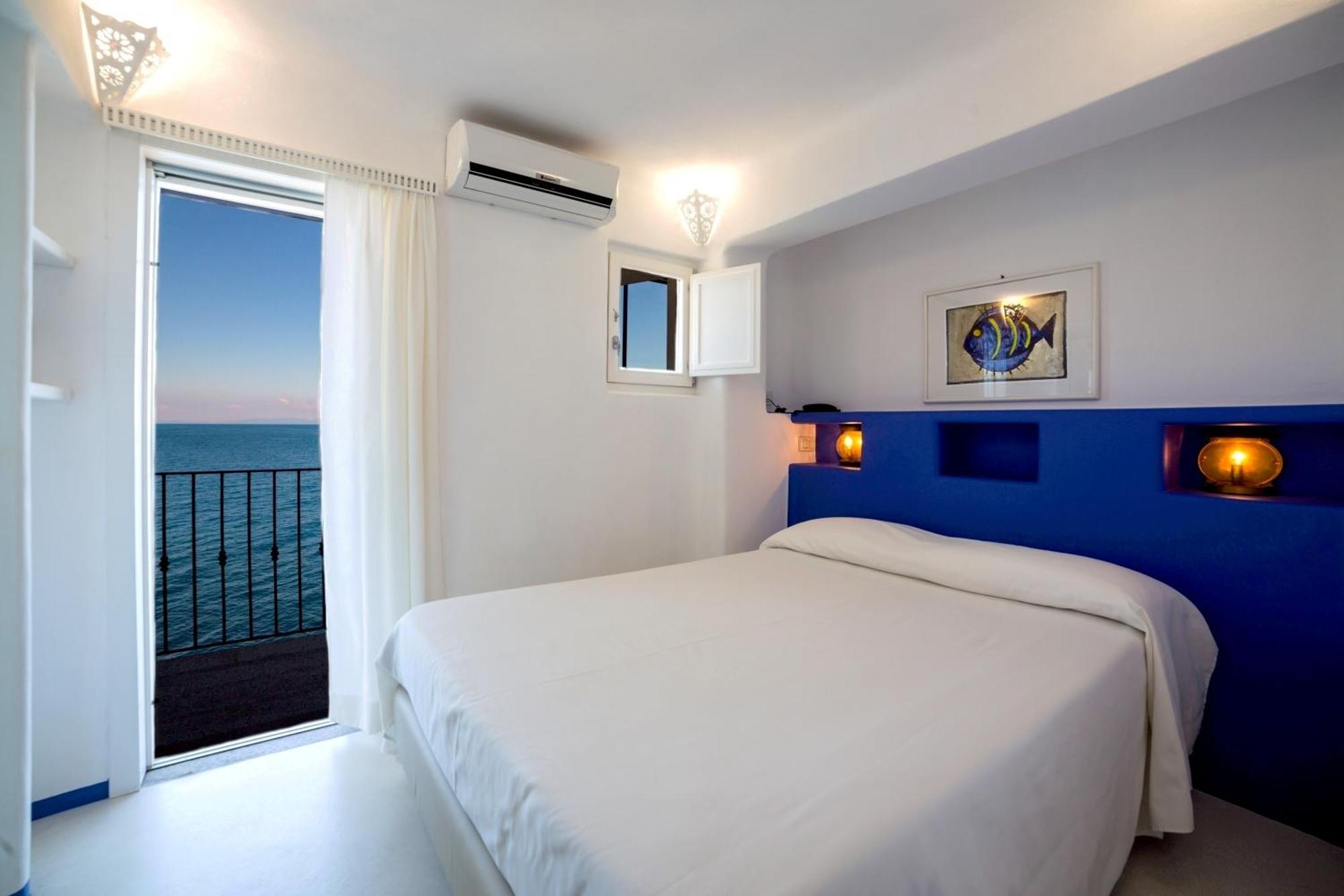 Hotel Saraceno Giglio Porto Luaran gambar