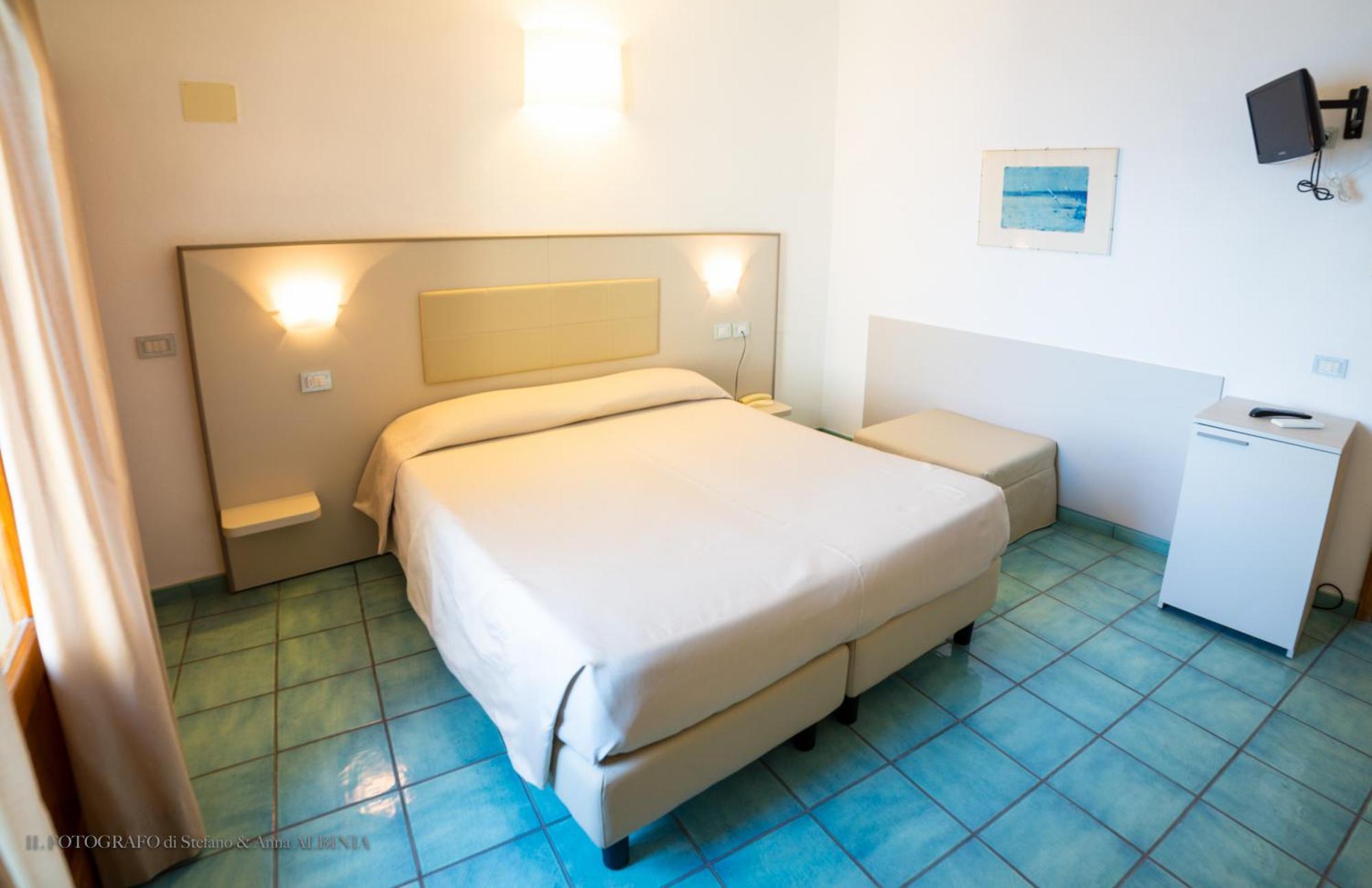 Hotel Saraceno Giglio Porto Luaran gambar