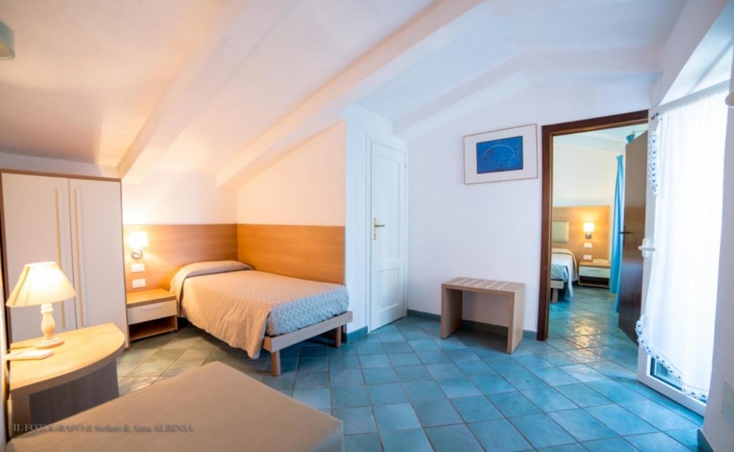 Hotel Saraceno Giglio Porto Bilik gambar
